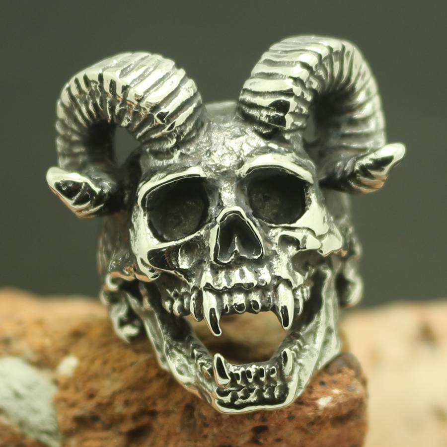 bijoux tête de mort | Caveira Roots, image size:900x900
